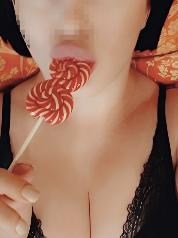 Алевтина привлекательная девушка из Вольска цена от 2000 руб