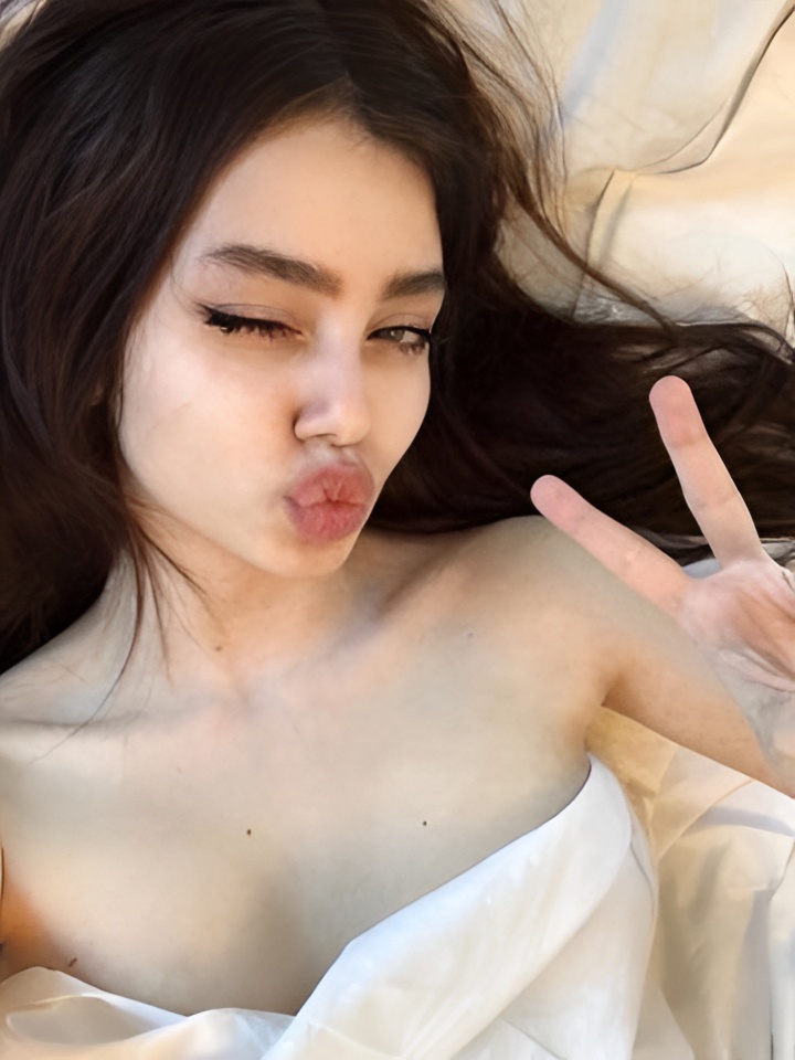 Ядвига привлекательная девушка из Вольска цена от 4000 руб