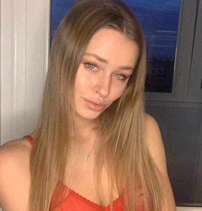 Лада привлекательная девушка из Вольска цена от 3000 руб