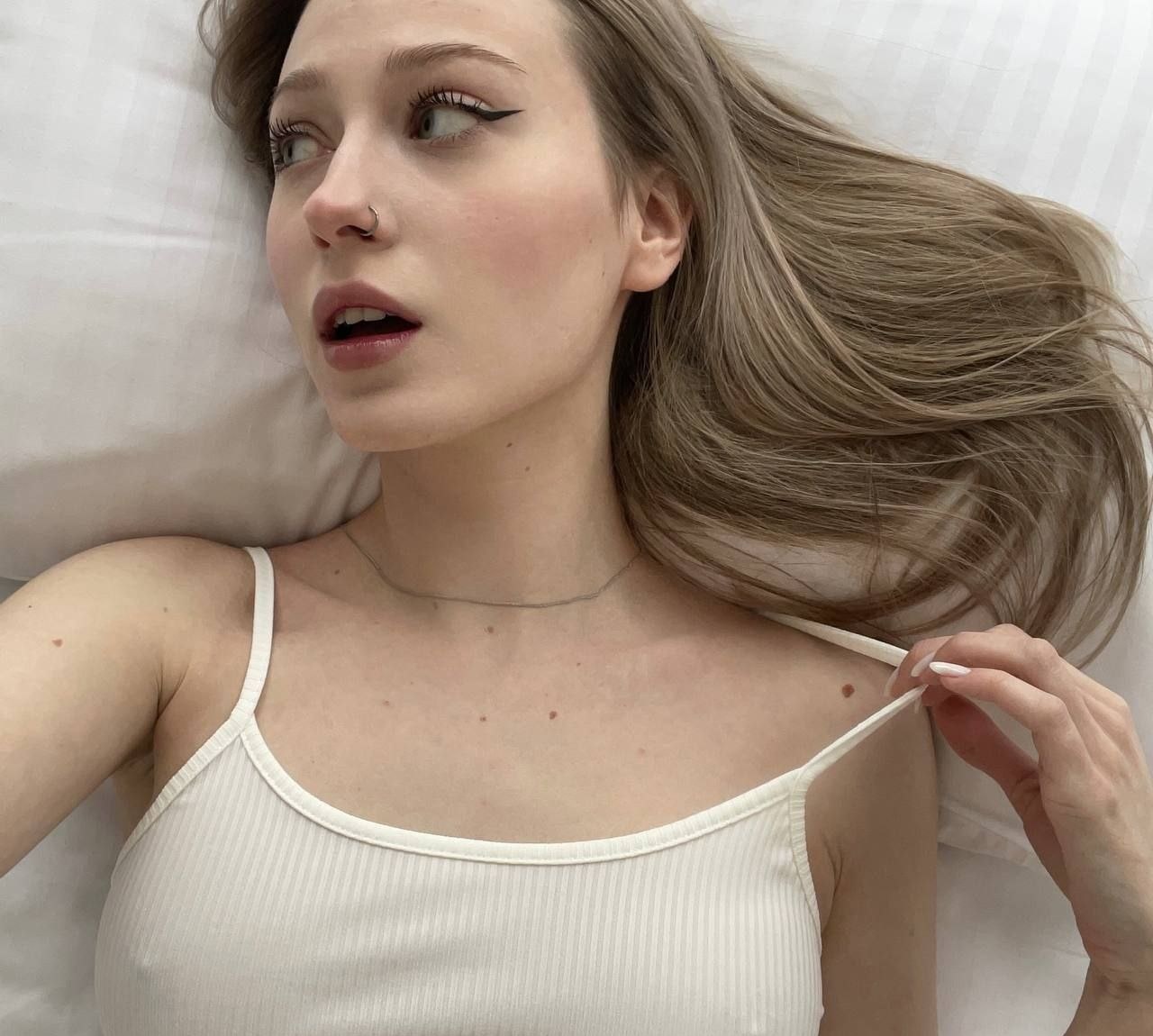 Юлия привлекательная девушка из Вольска цена от 3000 руб